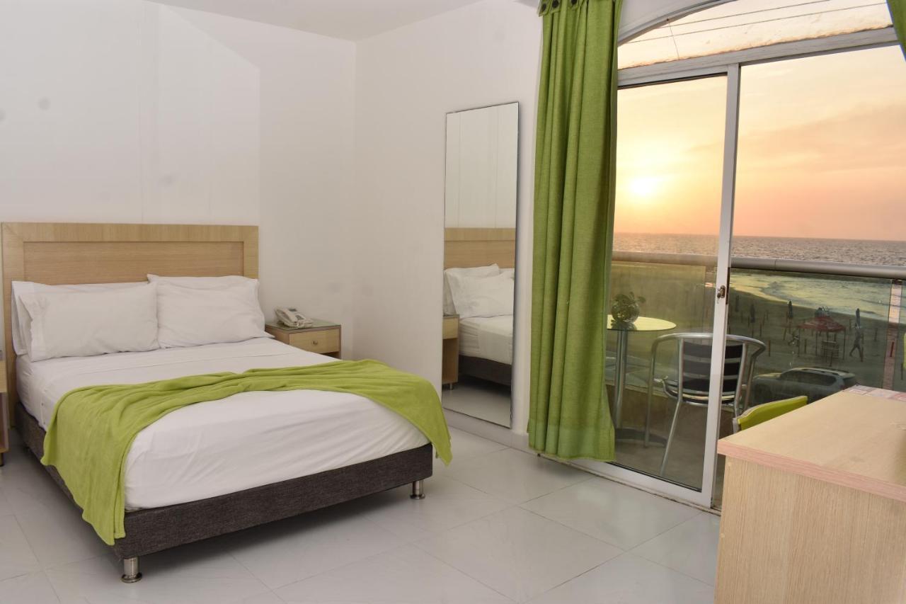 Habitación Doble con balcón y vistas al mar